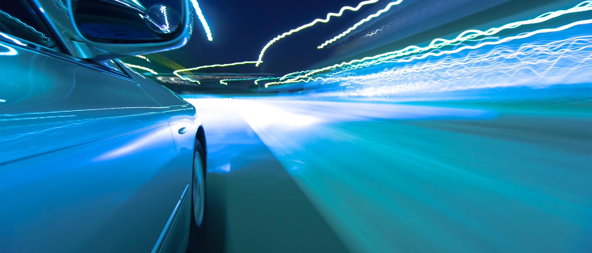 GPS Insight header image close up of car driving in tunnel